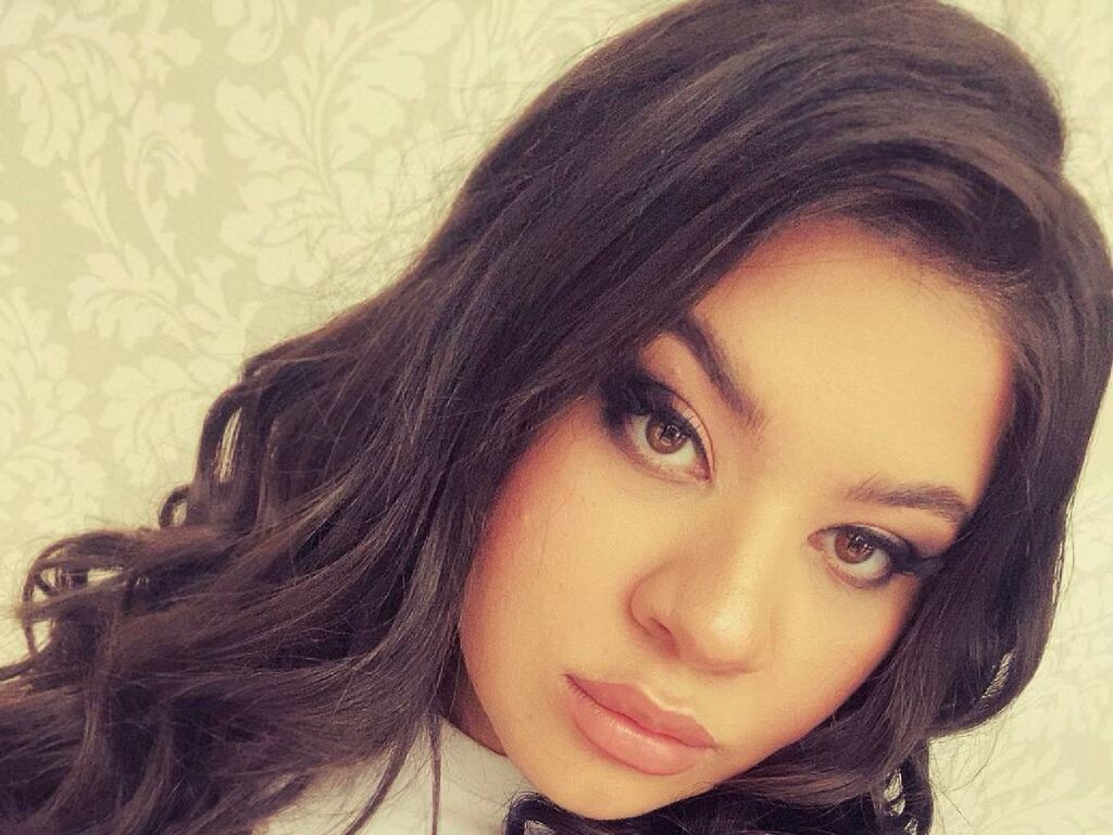 LoriWade
